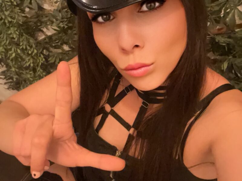 Mistress Mixary Autoritaria perversa y cruel Sesiones Online Venta de Vídeos