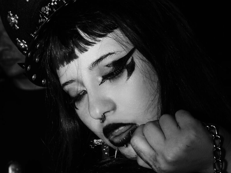 MISTRESS MEL, REINA DEL INFIERNO Y DE TU ALMA