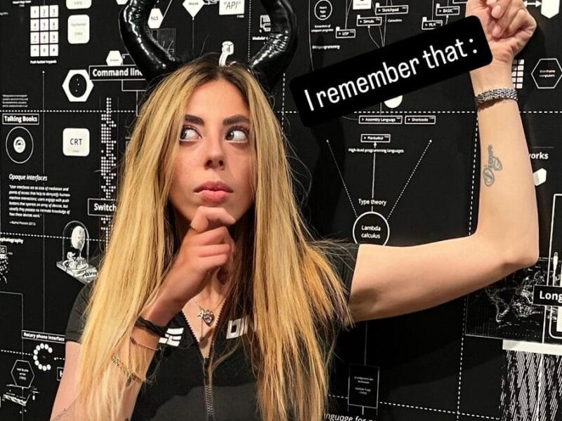 Lilith — Mistress profesional en Barcelona | Dominación consciente