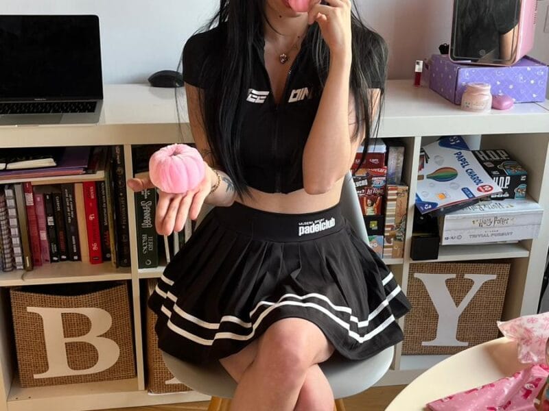 Lilith — Mistress profesional en Barcelona | Dominación consciente